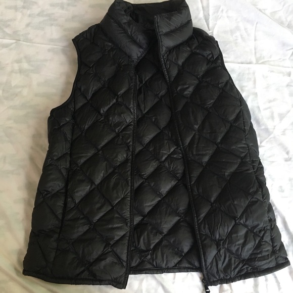 Uniqlo Ultra Light Down puffer vest - Picture 1 of 3